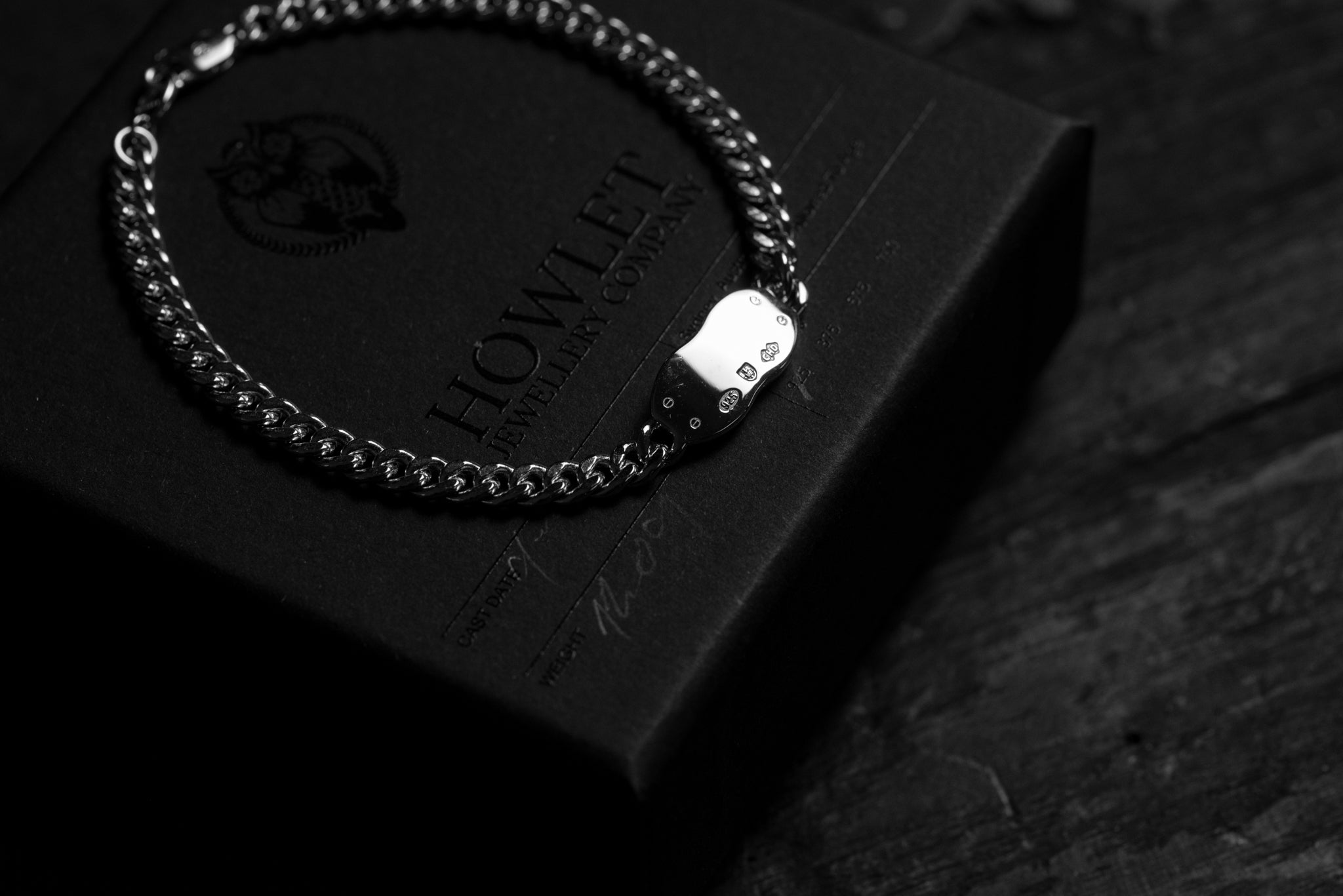 Bracelets - Howlet