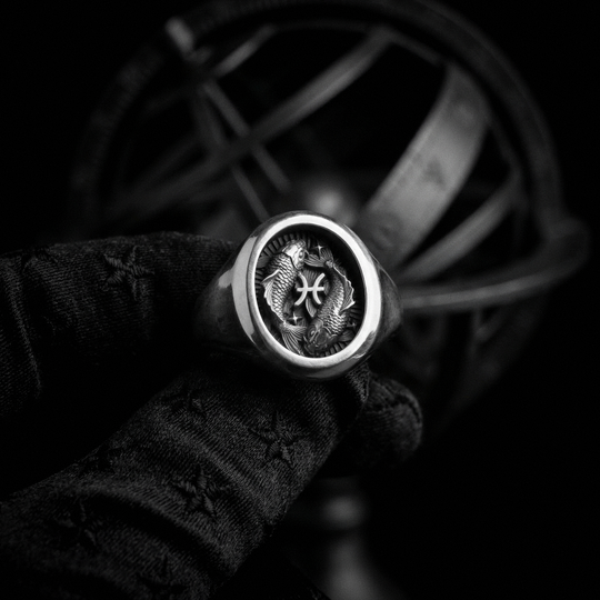 Pisces Horoscope Ring