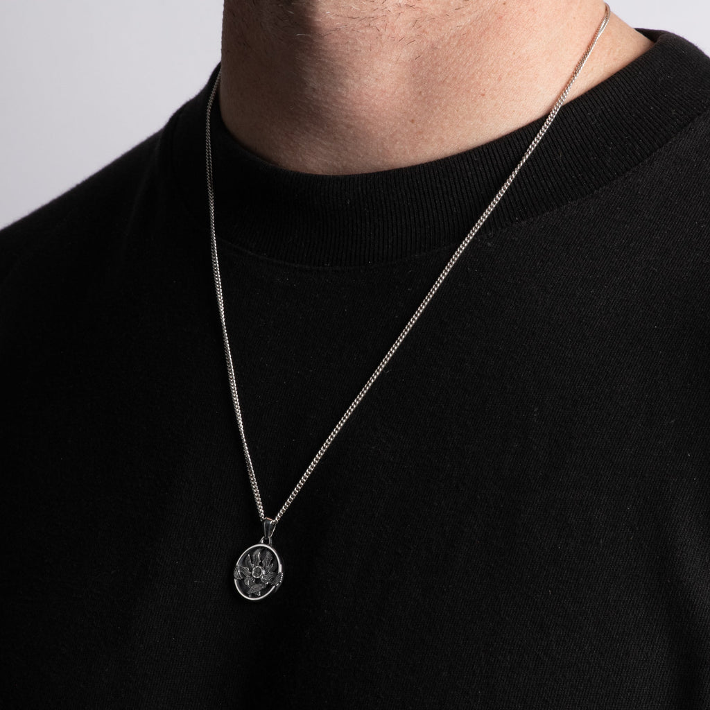 The Messenger Pendant - Howlet