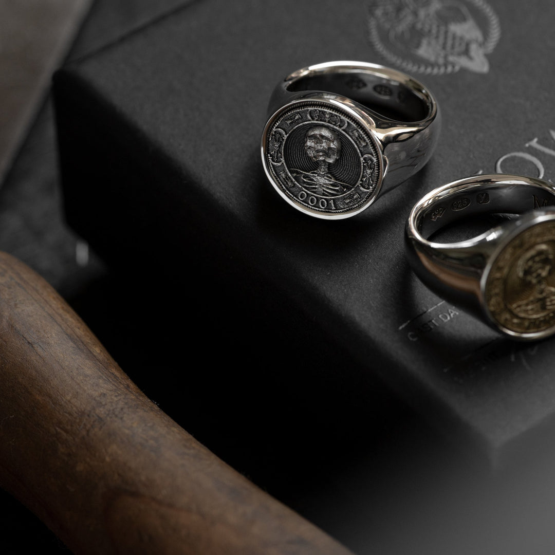 Memento Mori II | Silver