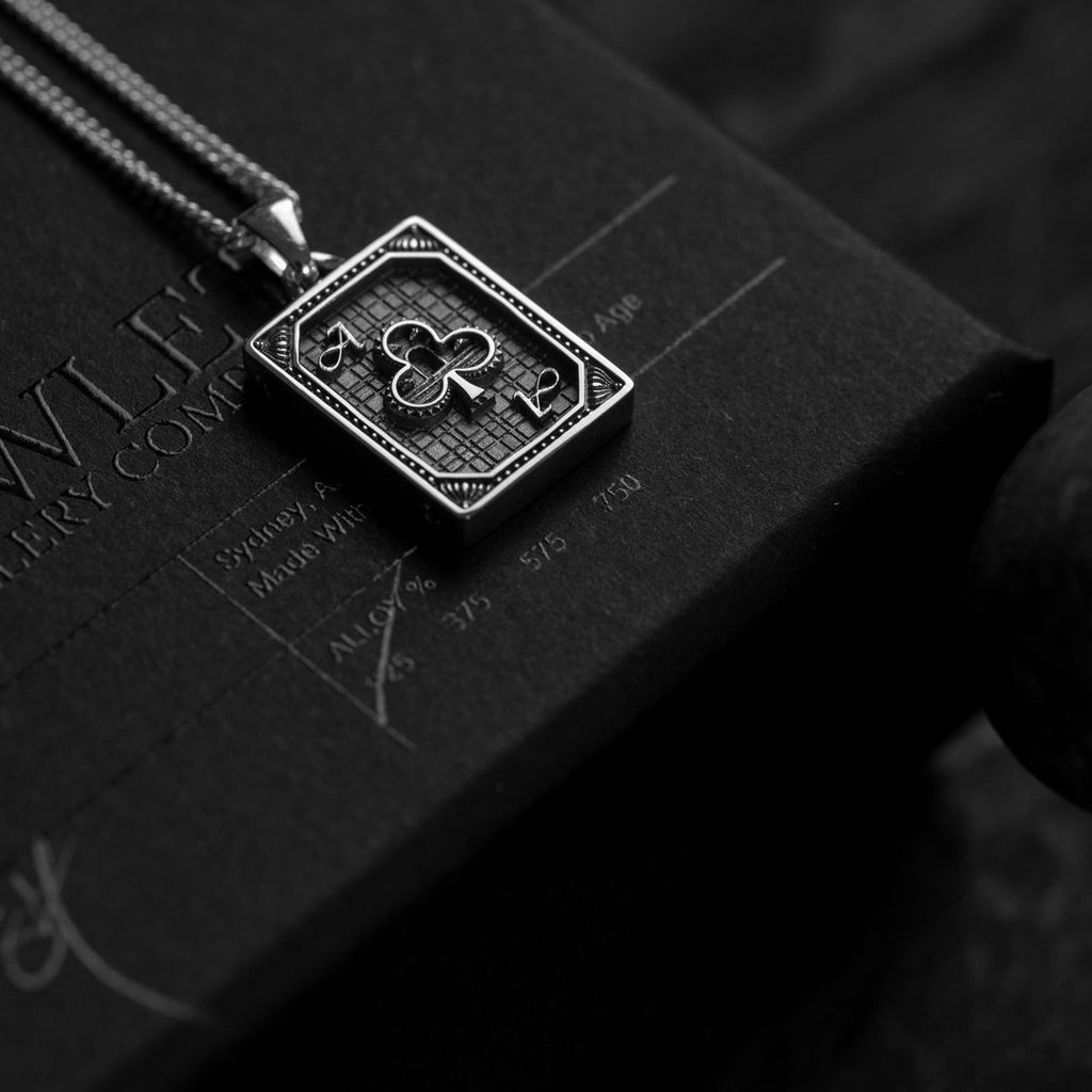 The Ace Of Clubs Pendant - Howlet