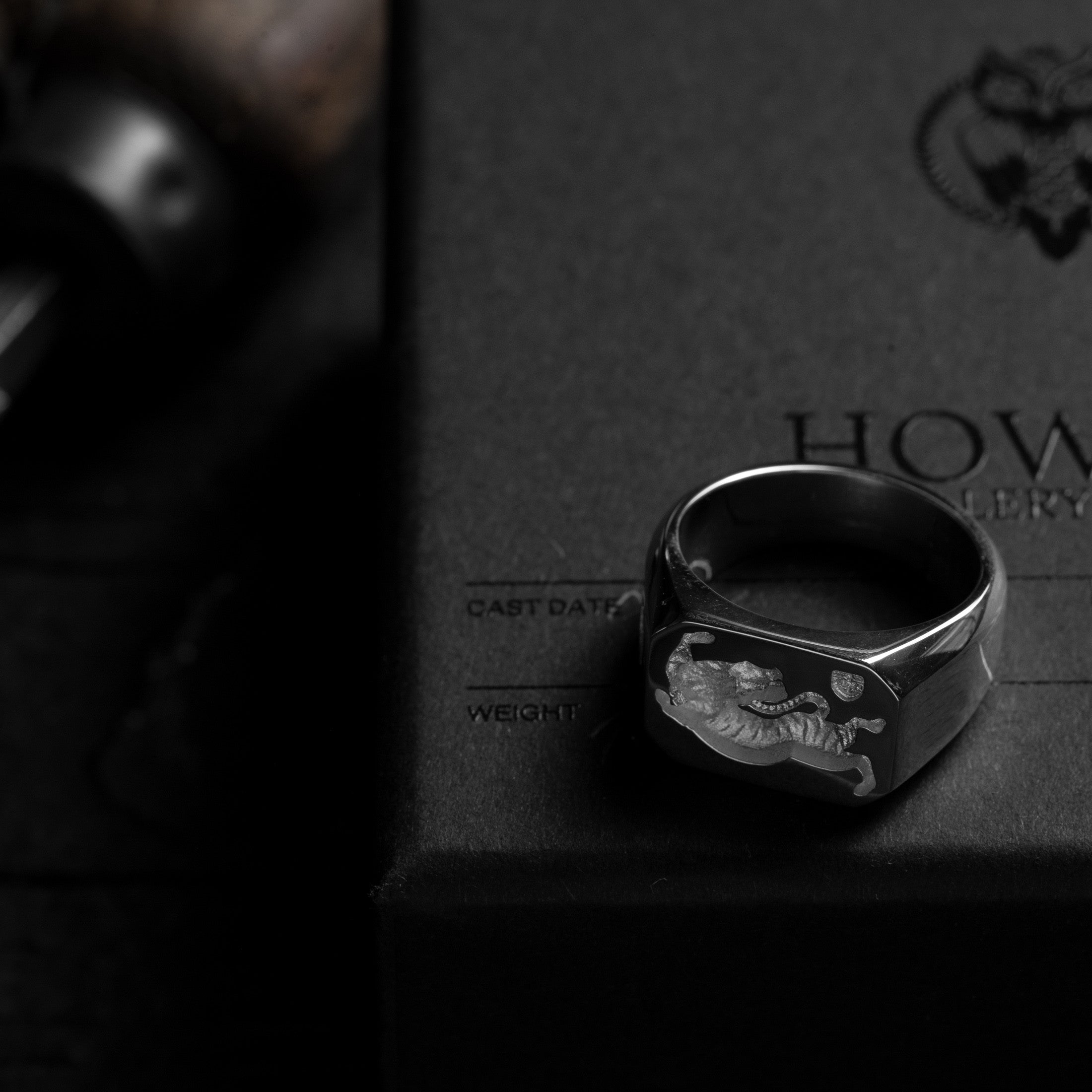 Zenith Stripe – Howlet